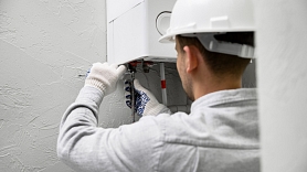 Atvieglo ēku energoefektivitātes ekspertu sertificēšanu apkures sistēmu un gaisa kondicionēšanas sistēmu pārbaudei