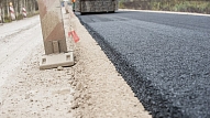 Reģionālā autoceļa Tukums–Kuldīga posmā būvniekam jāpārbūvē asfaltbetona kārta un jāsniedz papildu garantijas