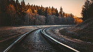 Satiksmes ministrs: “Jāstiprina dzelzceļa loma”