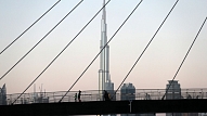 Pasaulē augstākās ēkas pabeigšana atlikta uz 2019.gadu