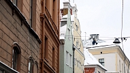 Par 22 421 eiro restaurēs Durbes muižas kalpu mājas jumtu