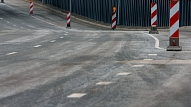 Autoceļa Jelgava-Kalnciems posmā būvniekiem "Lemminkainen Latvija" uzdots novērst defektus