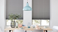 Ideāli žalūziju un aizkaru risinājumi katrai telpai – kā izvēlēties vispiemērotākos logu noformējuma risinājumus?
