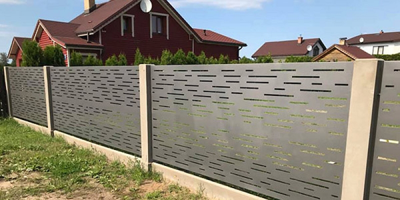 Fence, Gate installation