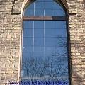 Nonstandard qualitative windows