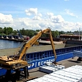 Stevedoring services