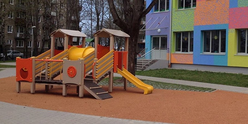 Installation of sports and playgrounds