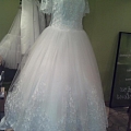 Sale of wedding dresses, rental, designer and sewing services