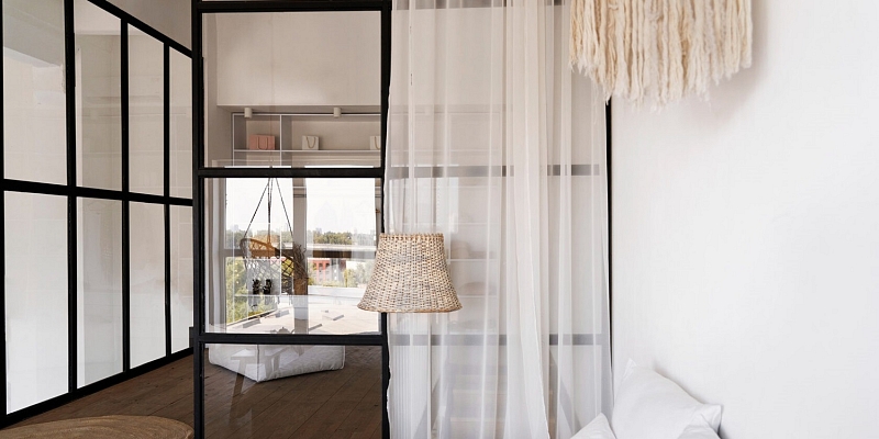 Glass aluminum partitions