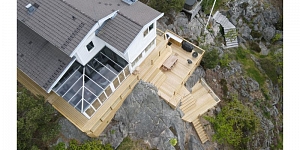 Mūsdienīgas koka mājas