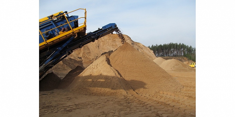 Sand delivery