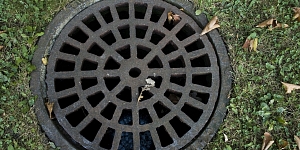 Sewerage hydrodynamic cleaning